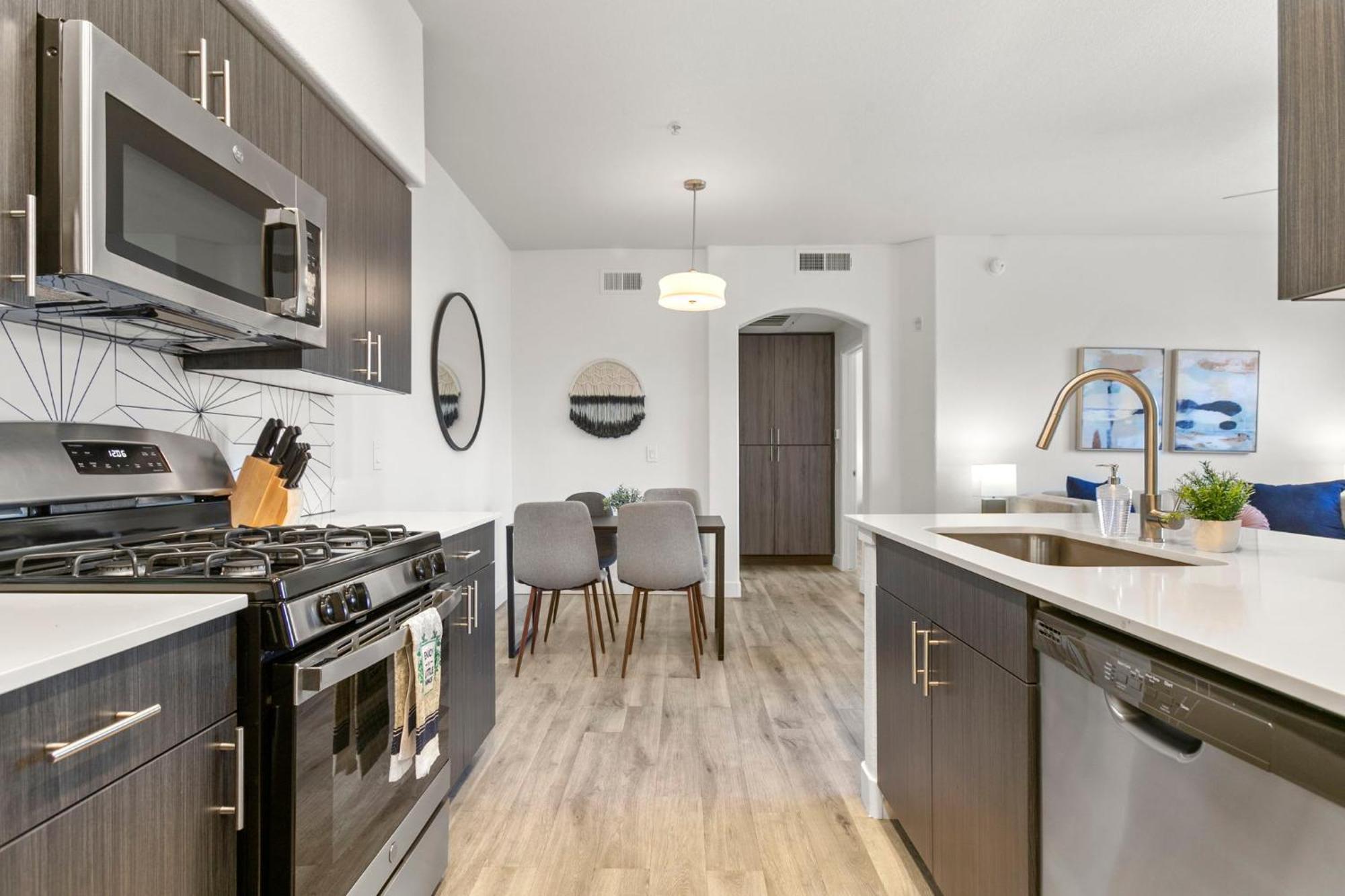 Cozysuites Glendale By The Stadium W Pool! 11 Εξωτερικό φωτογραφία